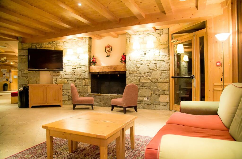 Skijanje u Francuskoj, Val Cenis, Lanslebourg Residence Les Alpages, lounge.