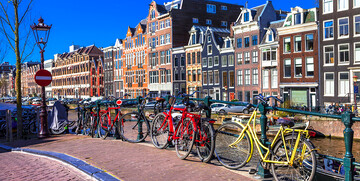 Bicikli na  putovanju u Amsterdam