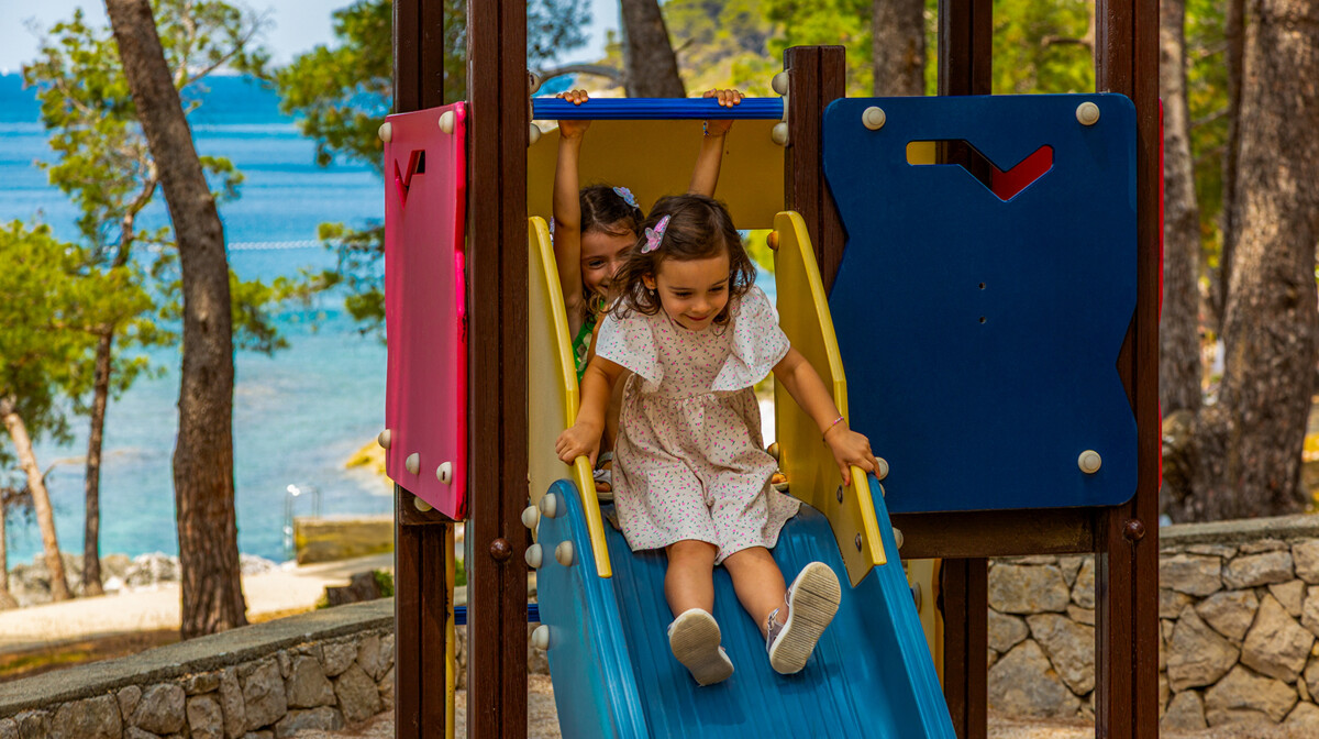 Mali Lošinj, Family hotel Vespera