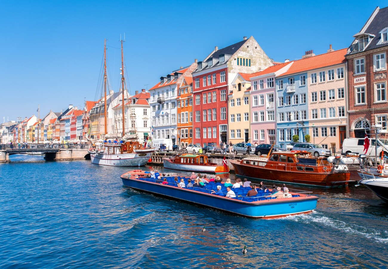 Kopenhagen, krstarenje kanalima, putovanje živopisnim zrakoplovom