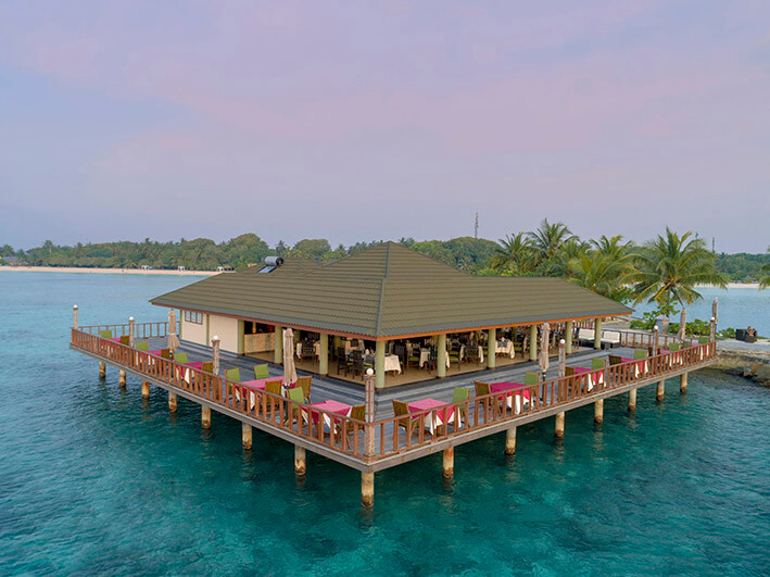 Maldivi, Paradise Island Resort & Spa, restoran
