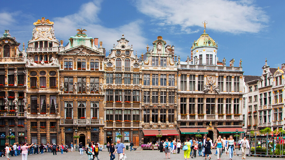 Grand Place u Bruxellesu, putoavanje Zemlje Beneluxa, putovanje autobusom