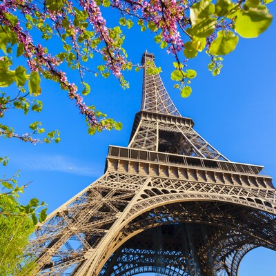 Eiffelov toranj, putovanje Proljeće u Parizu