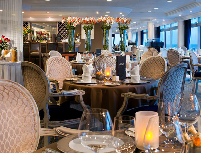 AZAMARA PURSUIT, restoran