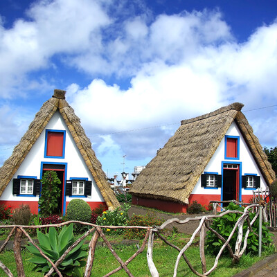 Tradicionalne kućice na Madeiri, putoavnje na Madeiru
