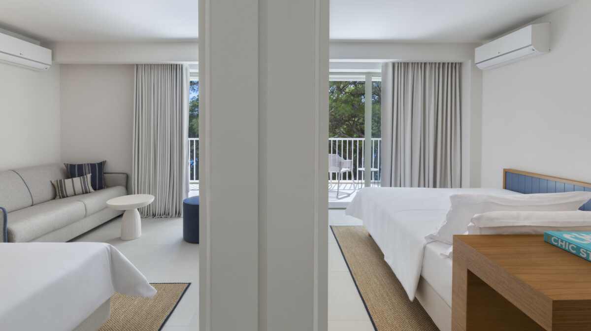 Hotel_Marina - Family_Plus_Room_Balcony (1)
