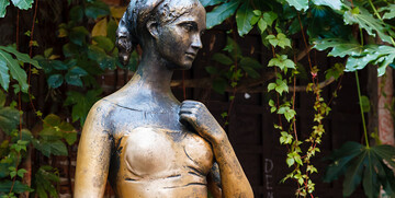 kip Julije ispred njene kuće, putovanje u veronu, europska putovanja autobusom, italija