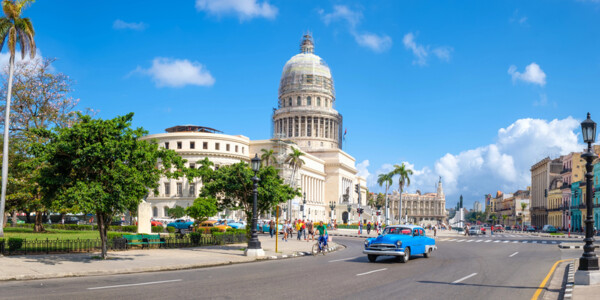 Kuba, Pogled na centar Havane i poznatu zgradu Kapitola