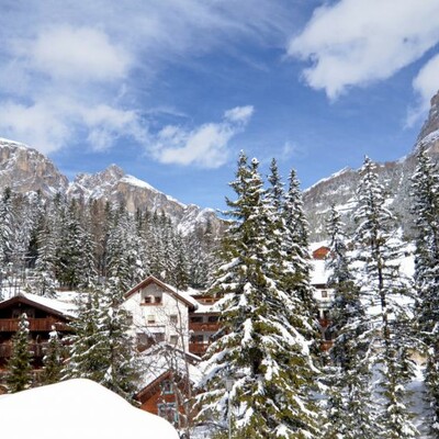 Skijanje u Italiji, Alta Badia, Colfosco, Residence Elisa, pogled izvana