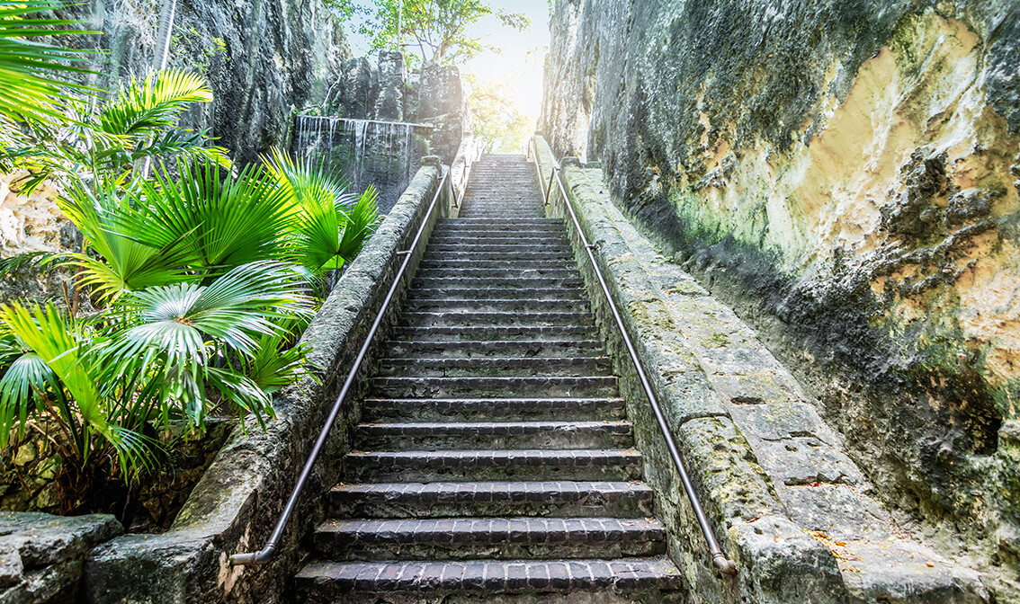 Bahami, Kraljičine stepenice u Nassauu