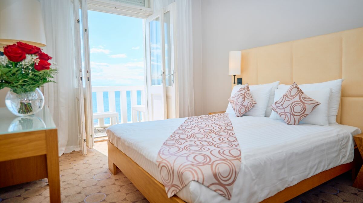 Opatija, Hotel Astria, dvokrevetna soba, balkon