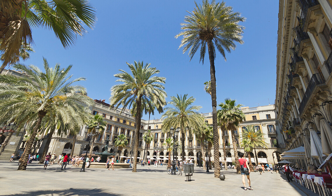 Barcelona, Plaza Real, garantirani polasci, putovanje sa pratiteljem, vođene ture