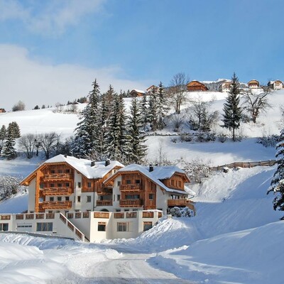 Skijanje u Italiji, skijalište Kronplatz, Residence Baron, pogled izvana