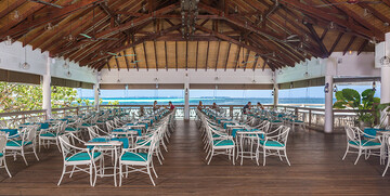 Maldivi ljetovanje, Malahini Kuda Bandos, restoran