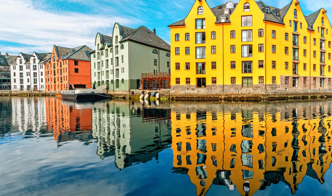 Norveška, Ålesund