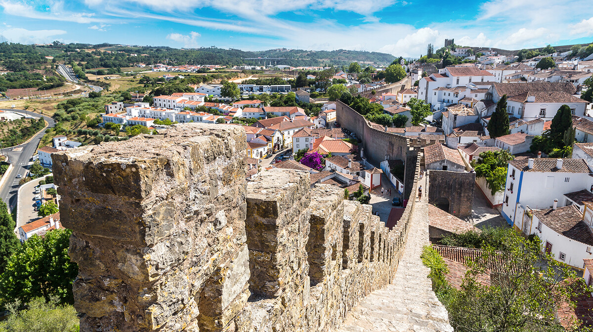 Zidine Obidosa, putovanje u Portugal