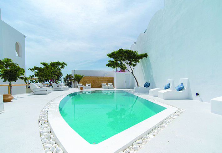 Santorini last minute ponuda, Kamari, Hotel Santorini Crystal Blue suites, bazen