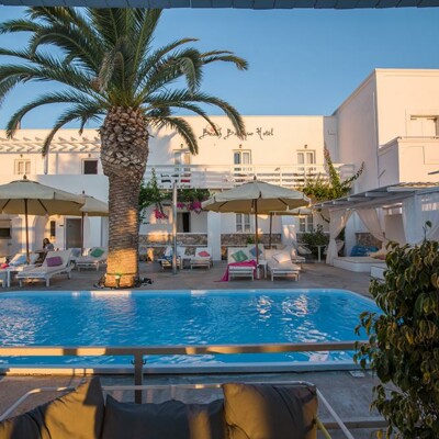 Grčka, Santorini, Hotel Beach Boutique 3*