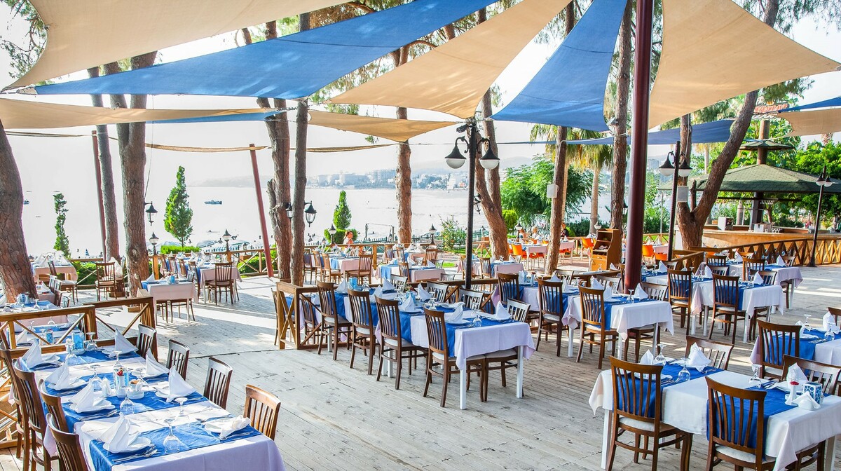Zrakoplovom ljetovanje Antalya, Alanya, Lonicera World, restoran