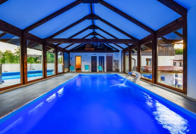 Lika, Exclusive Villas Joja, unutarnji bazen