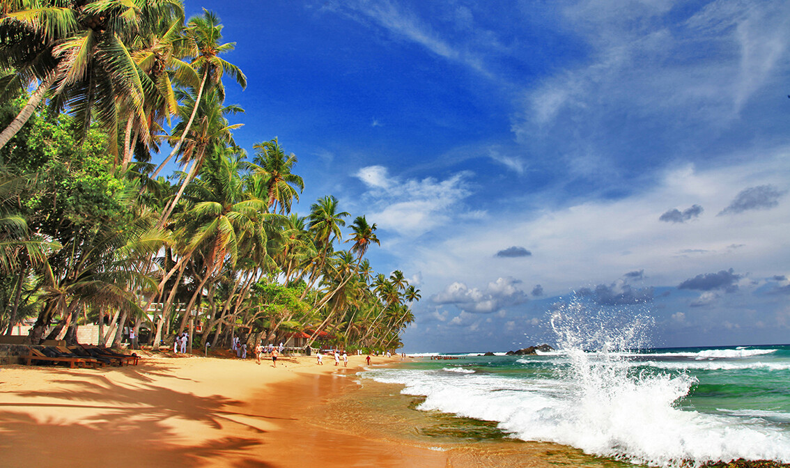 Pješčana plaža Šri Lanke, putovanja zrakoplovom, Mondo travel, daleka putovanja, garantirani polazak