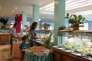 Tunis, Port El Kantaoui, El Mouradi Club Selima*** 