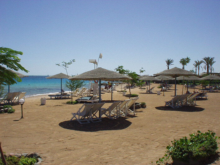 pješčane plaže Egipat, Hurghada mondo travel, Sea Garden Hotel, plaža