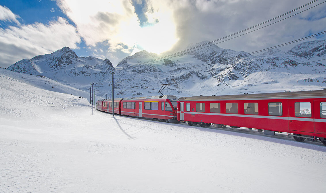 Švicarski brdski vlak Bernina Express
