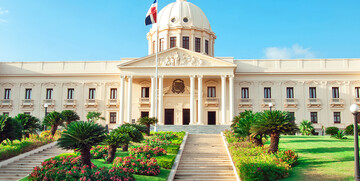 Nacionalna palača,  odmor Dominikanska republika, karibi, odmor iz snova, daleka putovanja