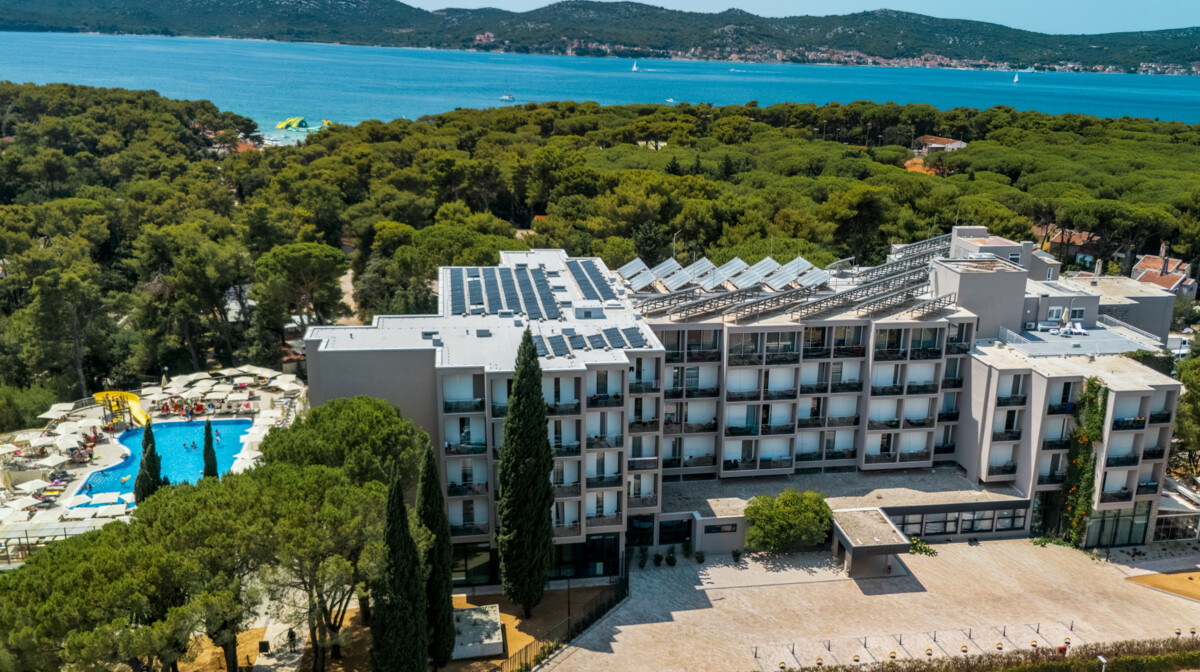 Family Hotel Adria, Ulaz