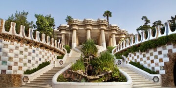 Park Guell u Barceloni, krstarenja Mediteranom, garantirani polasci