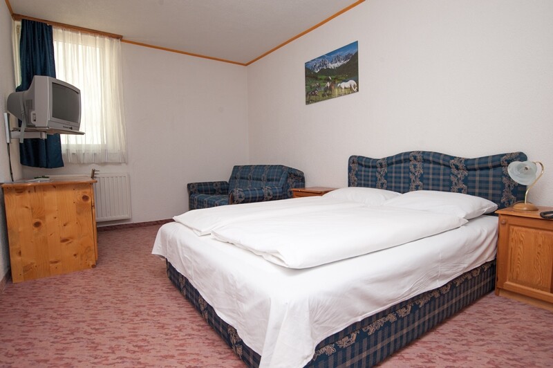 Obiteljska soba u hotelu Adria Ski u Kupresu.