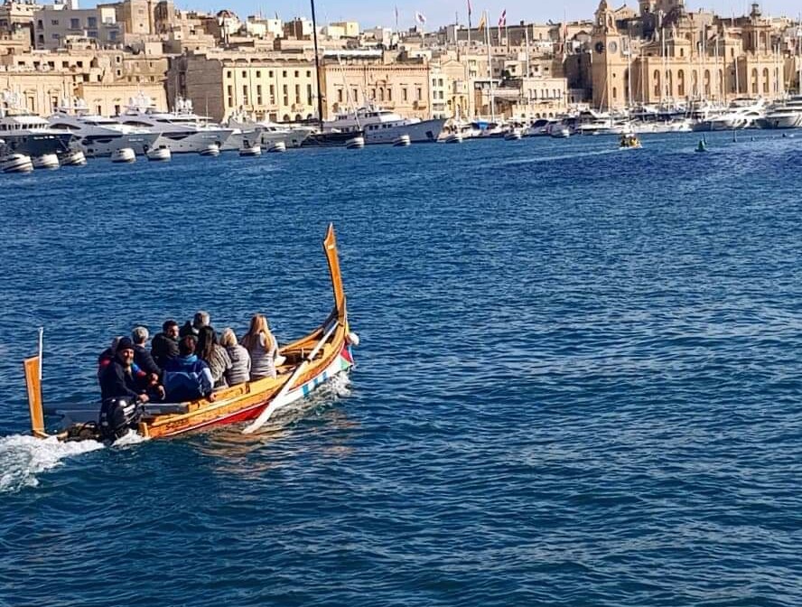 Malta, La Valetta, zidine grada, ljetovanje na mediteranu, direktni letovi, garantirani polasci