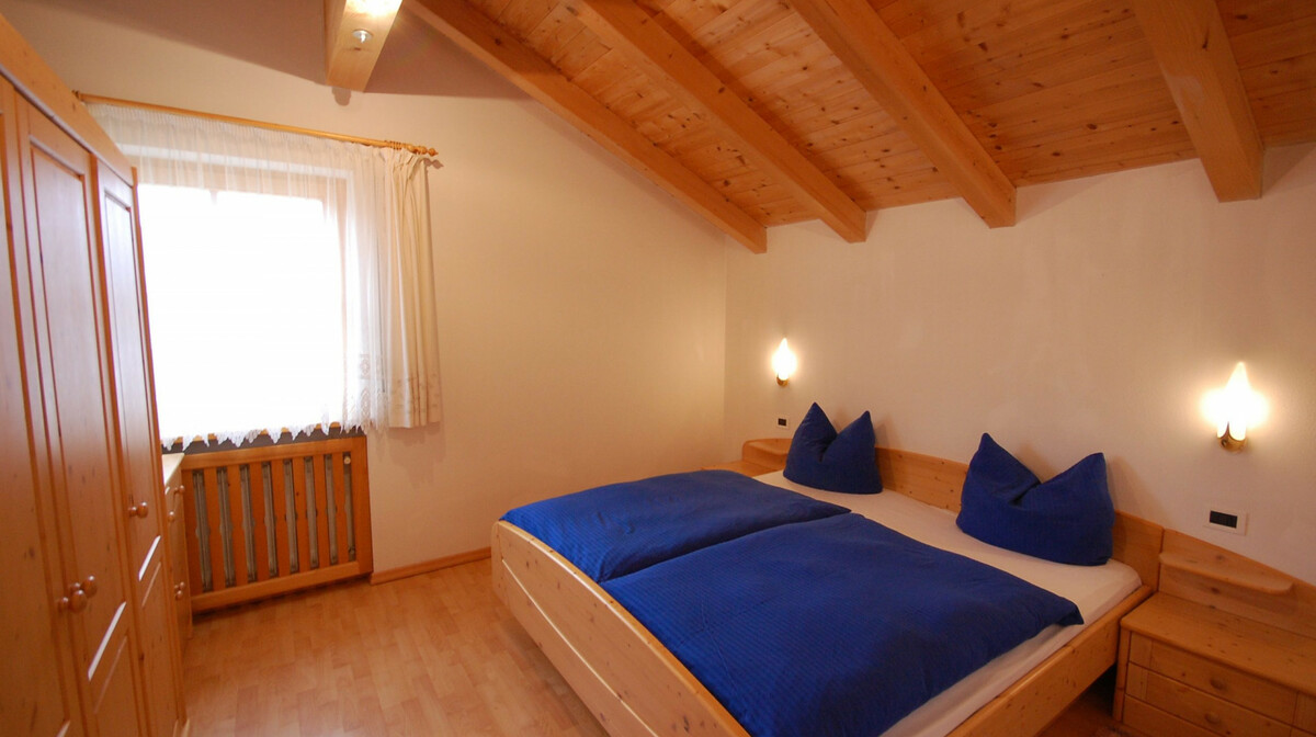 Skijanje u Italiji, Alta Badia, Badia/S.Leonardo, Apartmani Chalet Campagnola, spavaća soba