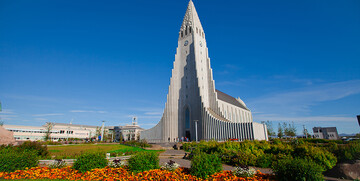 jedna od najviših građevina na Islandu, putovanja zrakoplovom, Mondo travel, europska putovanja