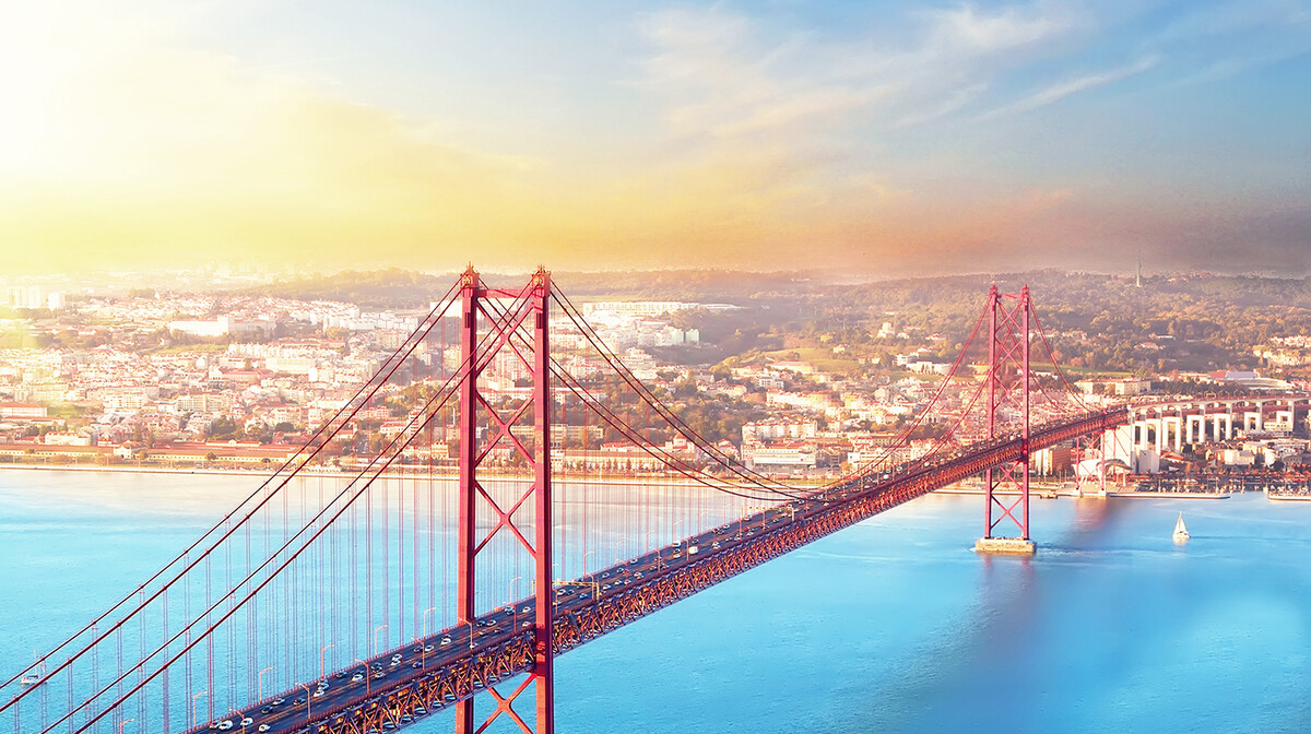 Crveni most u Lisabonu, putovanje u Portugalu