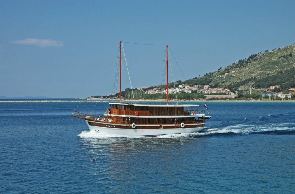 Brod Nikola
