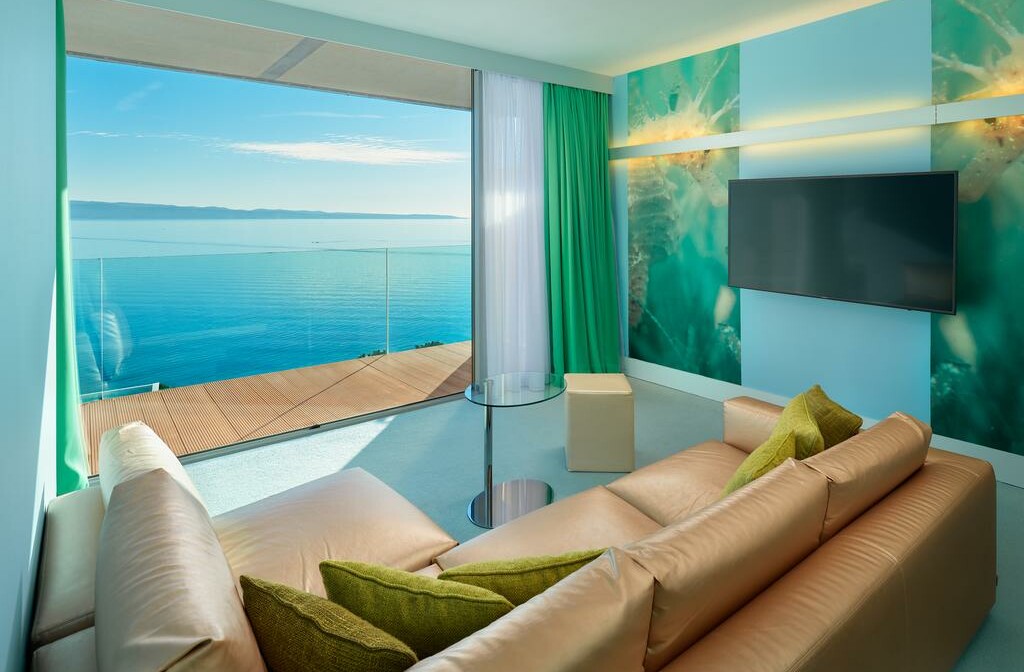 Split,Radisson Blu Resort, dnevna soba sa pogledom