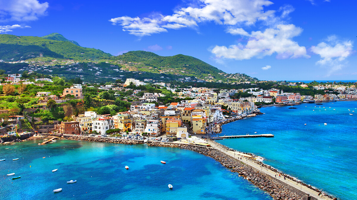 Otok Ischia, putovanje na čarobni jug Italije autobusom, posebnim zrakoplovom, mondo travel