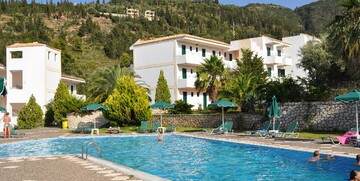 Grčka mondo travel Lefkas, Agios Nikitas, Hotel Santa Marina, bazen