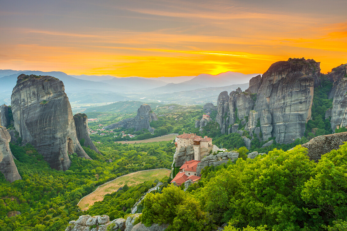 Meteora u zalazak sunca