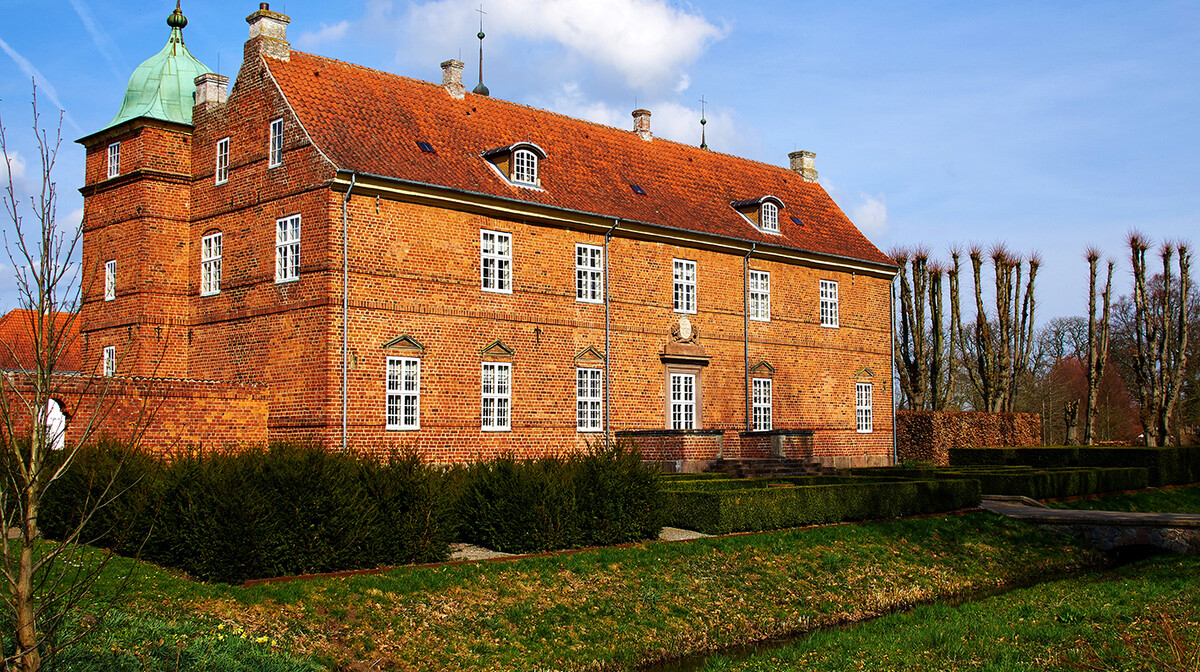 Povijesna palača na Danskom otoku Fyn Funen