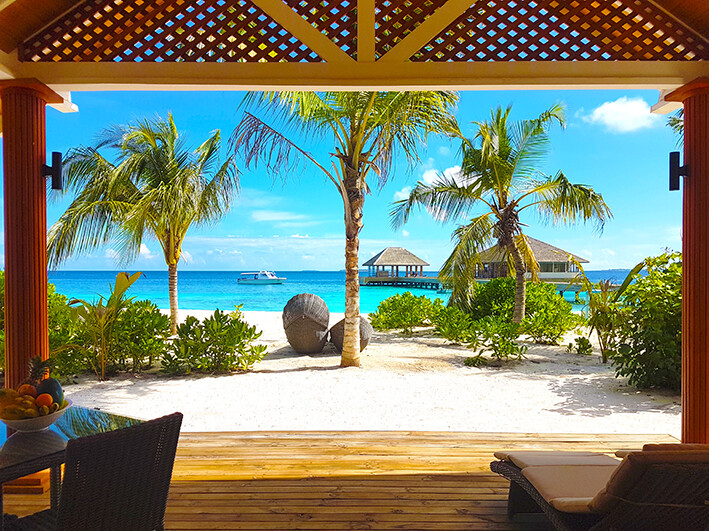 mala_Maldivi, Kudafushi Resort & Spa, Beach Villa 2