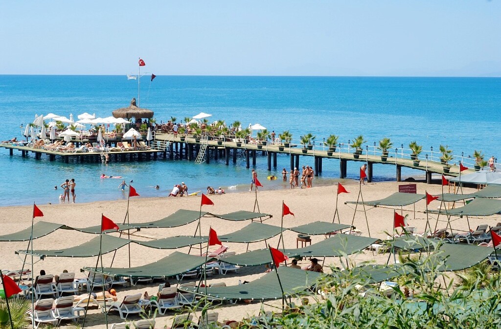 Turska monod travel ponuda hotela, Hotel Delphin Palace, plaža