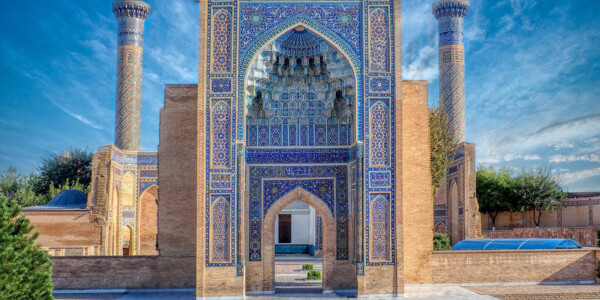 Uzbekistan Pročelje mauzoleja Gur-e-Mir, Samarkand