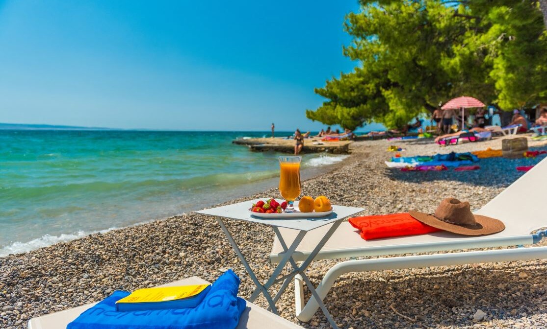 Starigrad - Paklenica, Camp Paklenica - plaža