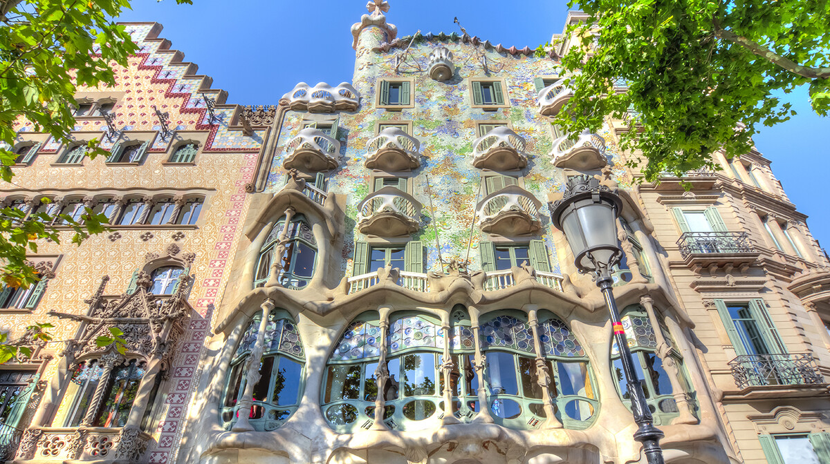 Casa Battlo, putovanje Barcelona, krstarenje Mediteranom, mondo travel