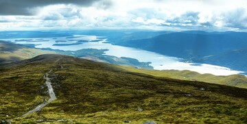 Jezero Locjh Lomond,  jedan od najljepših škotskih krajolika, Putovanje u Škotsku