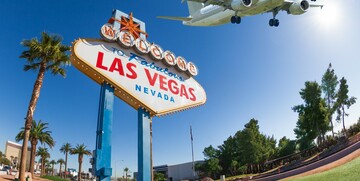 Amerika, Nevada, Las Vegas, panoramski pogled na znak dobrodošlice u Las Vegas, grupni polasci