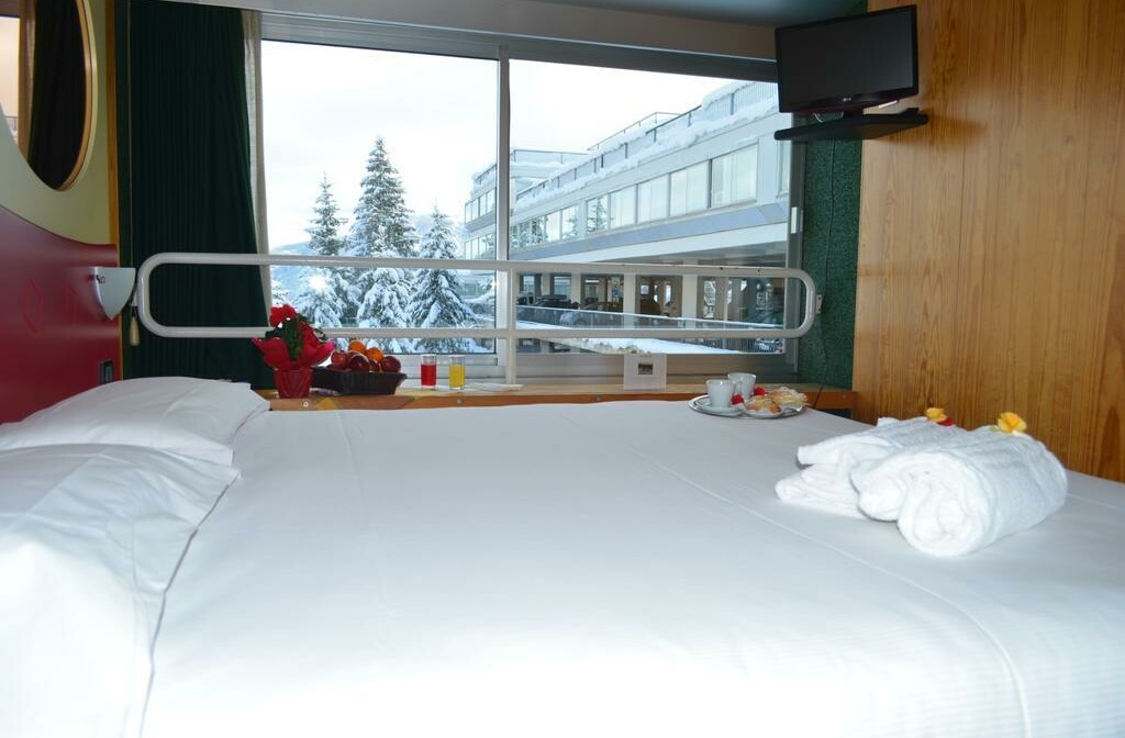 Skijanje u Italiji, skijalište Marilleva, Hotel Solaria, soba